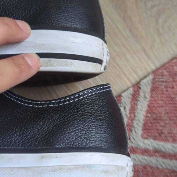 Black *Leather* Converse low tops - W11, M9, EU 42.5 - Picture 4 of 4